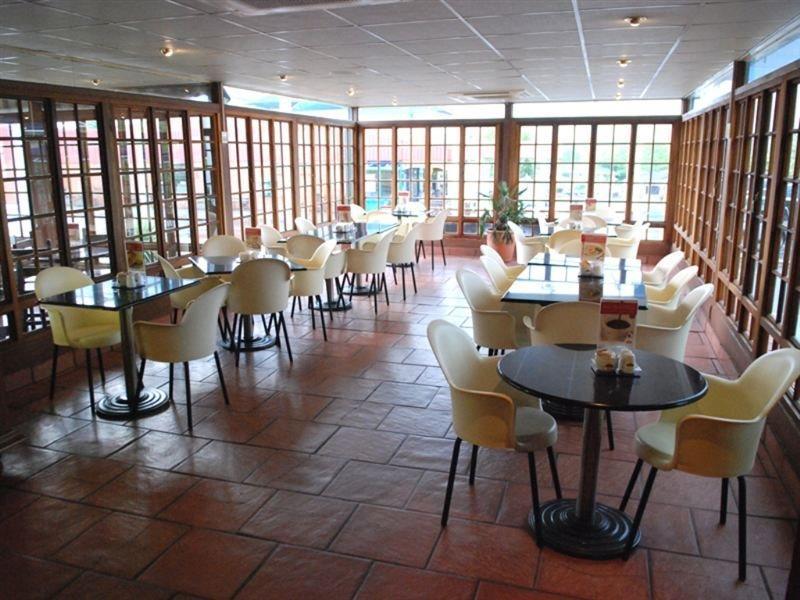 Protea Hotel By Marriott Harrismith Montrose Kültér fotó